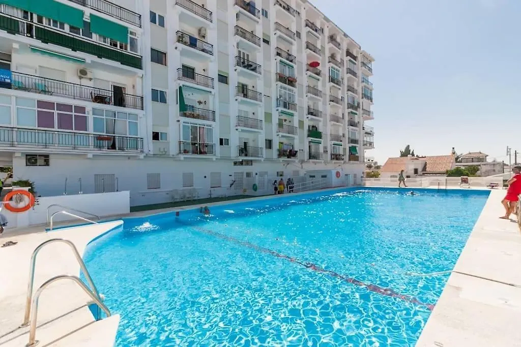 Luminoso Y Reformado Apartamento En Nerja 0*,